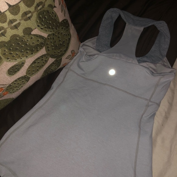 Lululemon top - Picture 2 of 6